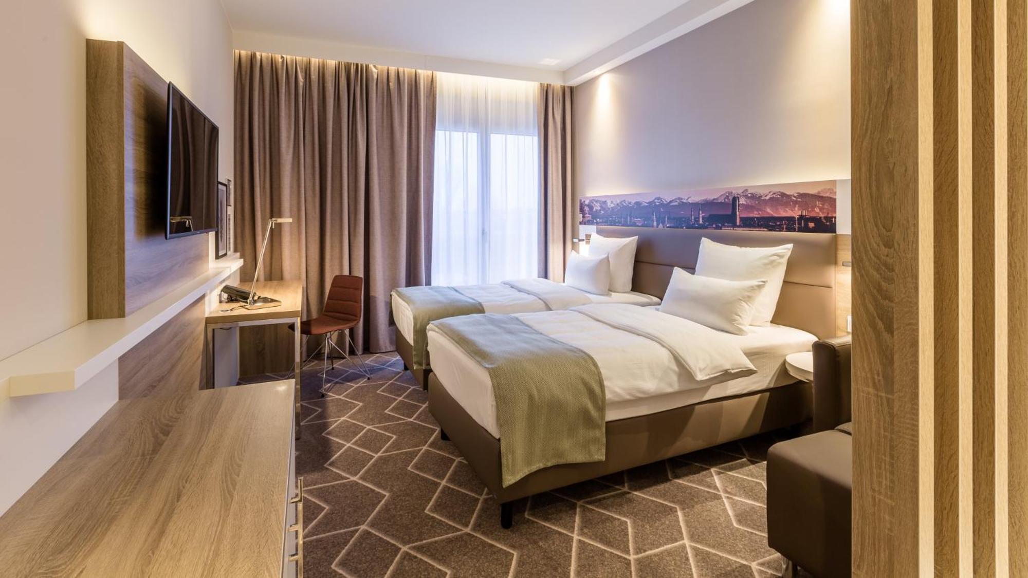 Hotel Express : - Ost